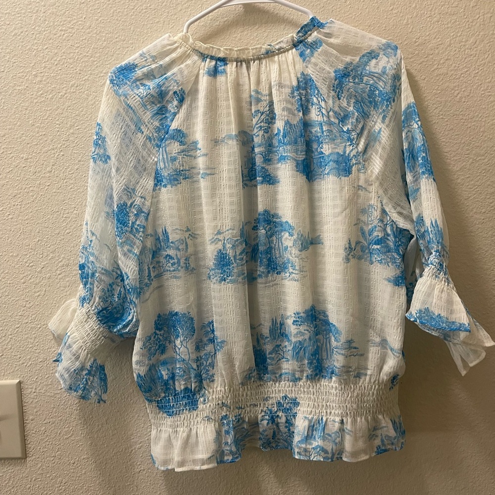 Ann Taylor White Blouse with Blue Print - Picture 3 of 3